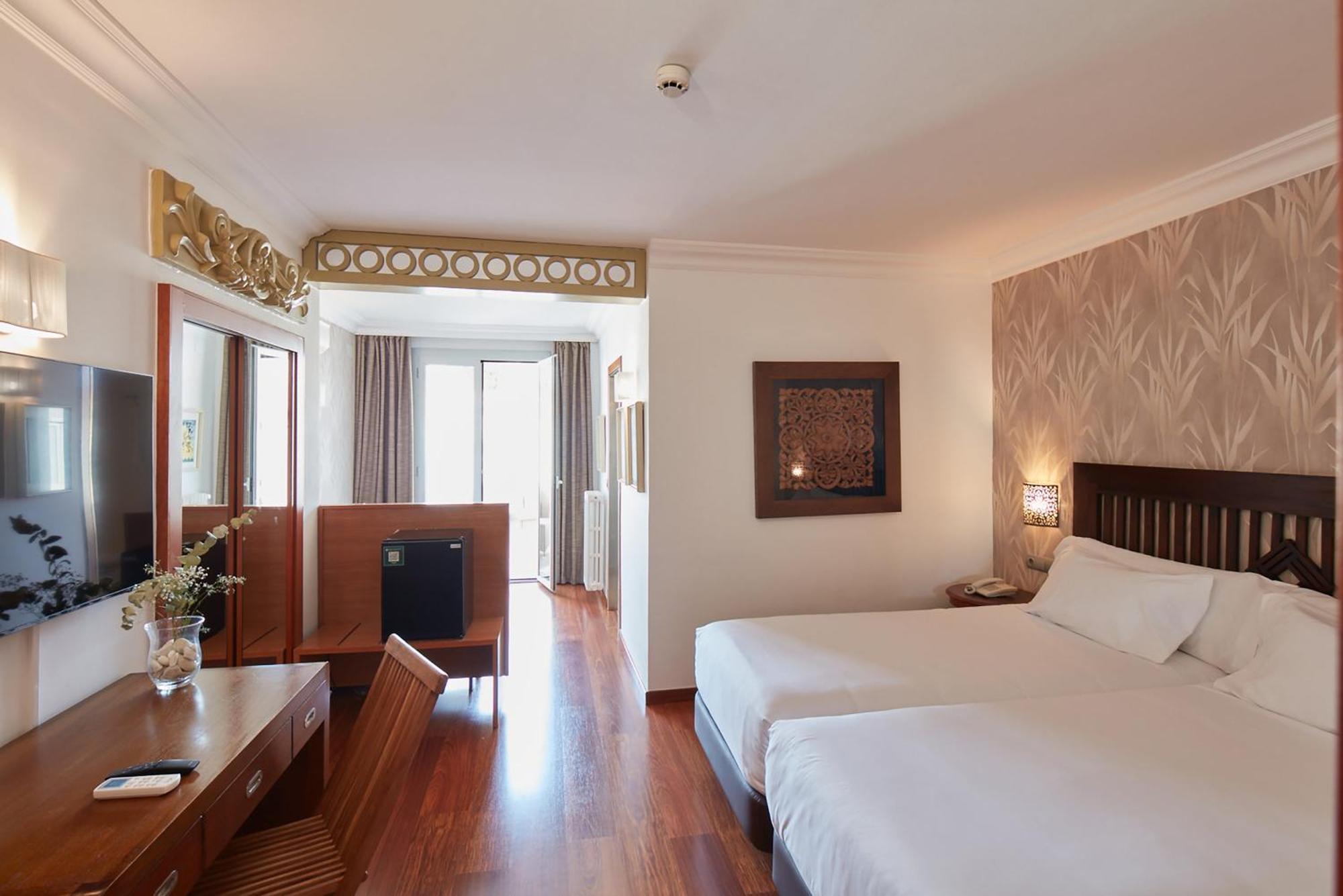 Sercotel Hotel President 피게레스 외부 사진